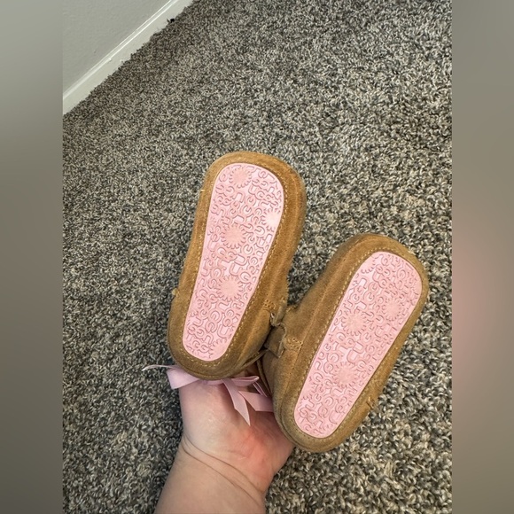 UGG Jessie Bow II Booties - Picture 4 of 7